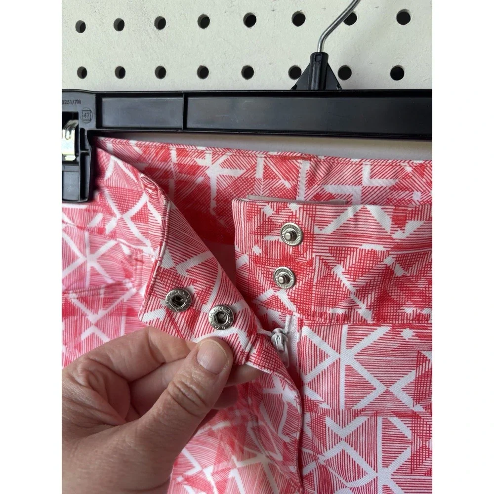 Adidas Golf Shorts Women's 6 Geo Print Zip Snap‎ Athletic